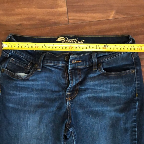 Old Navy - Sweetheart Jeans - Picture 4 of 5